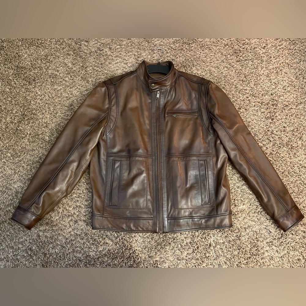 Roundtree & York mens Leather jacket, perfect condition